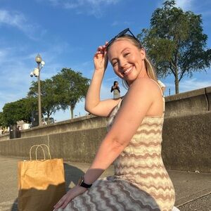 Hi, welcome to my closet ✨💘